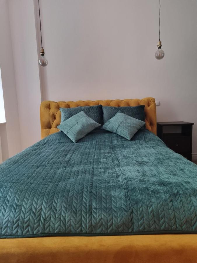 Апартаменты Apartament W Kamienicy Познань Экстерьер фото