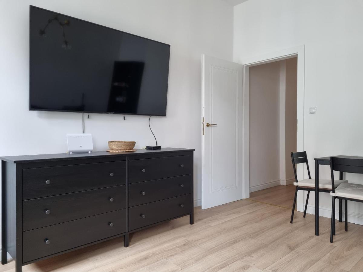 Апартаменты Apartament W Kamienicy Познань Экстерьер фото